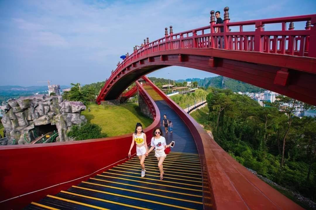 Aroma Ha Long Hotel Екстериор снимка