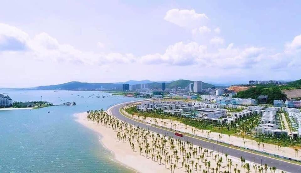 Aroma Ha Long Hotel Екстериор снимка